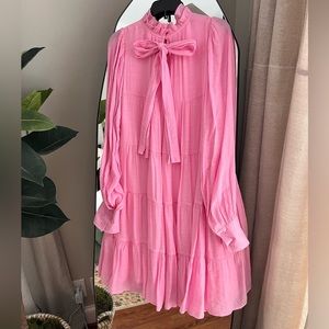 Entro | High neck, tie back dress